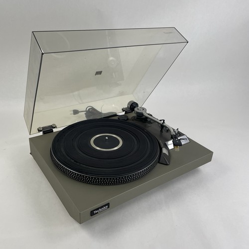 Technics turntable - technics, sl-23