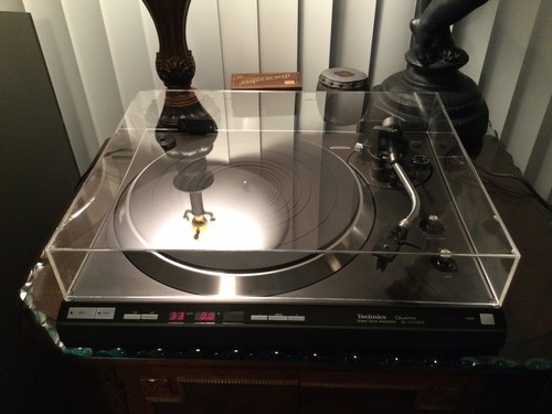 Technics 1310mk2 turntable - technics, sl-1310mk2
